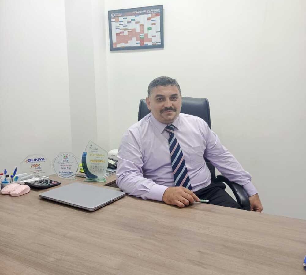 WhatsApp_Image_2025-05-28_at_14.45.27_e145a11e_1000x1300